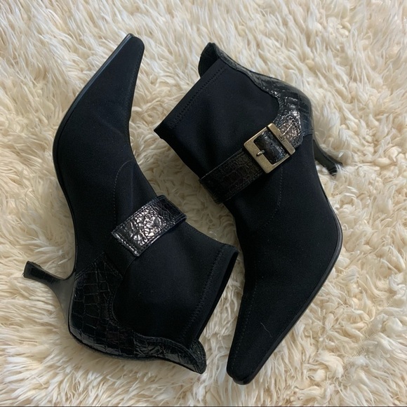 Donald J. Pliner Buckle Booties Size 6M - Picture 4 of 16